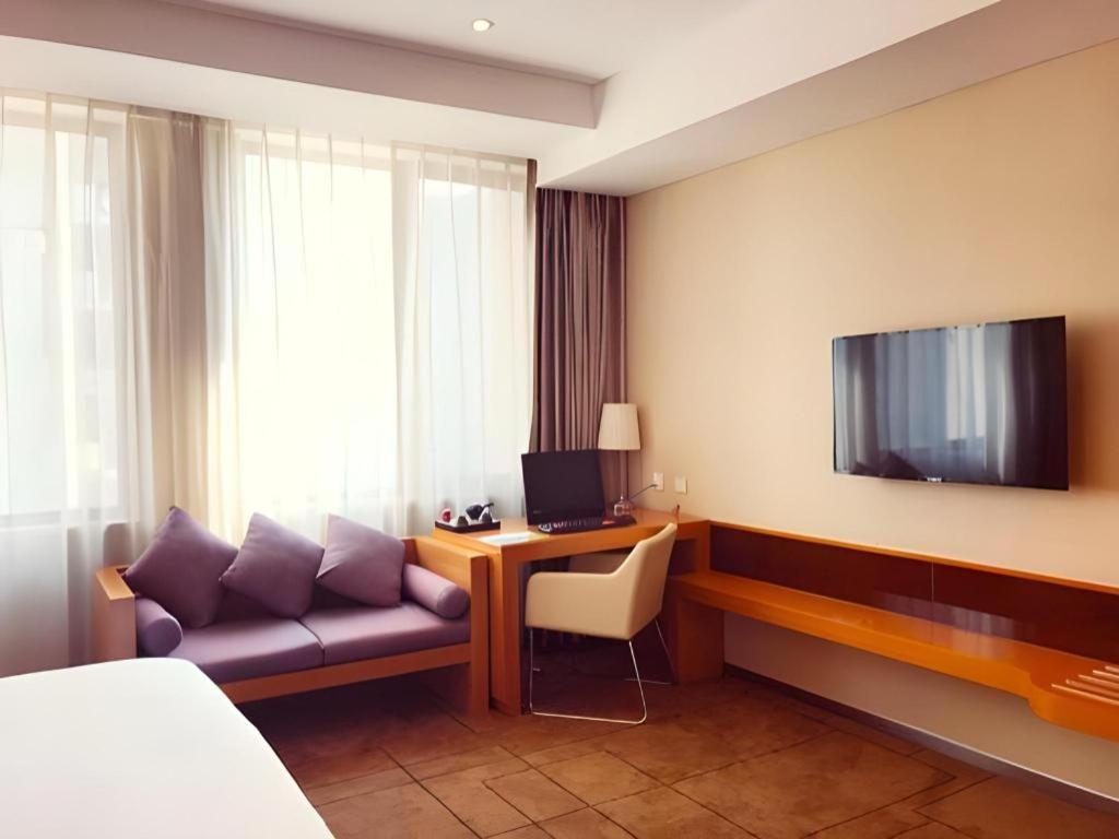 Metropolo Hotel Wuchuang Jiangtan Jiyuqiao Metro Station Wuhan Exterior photo