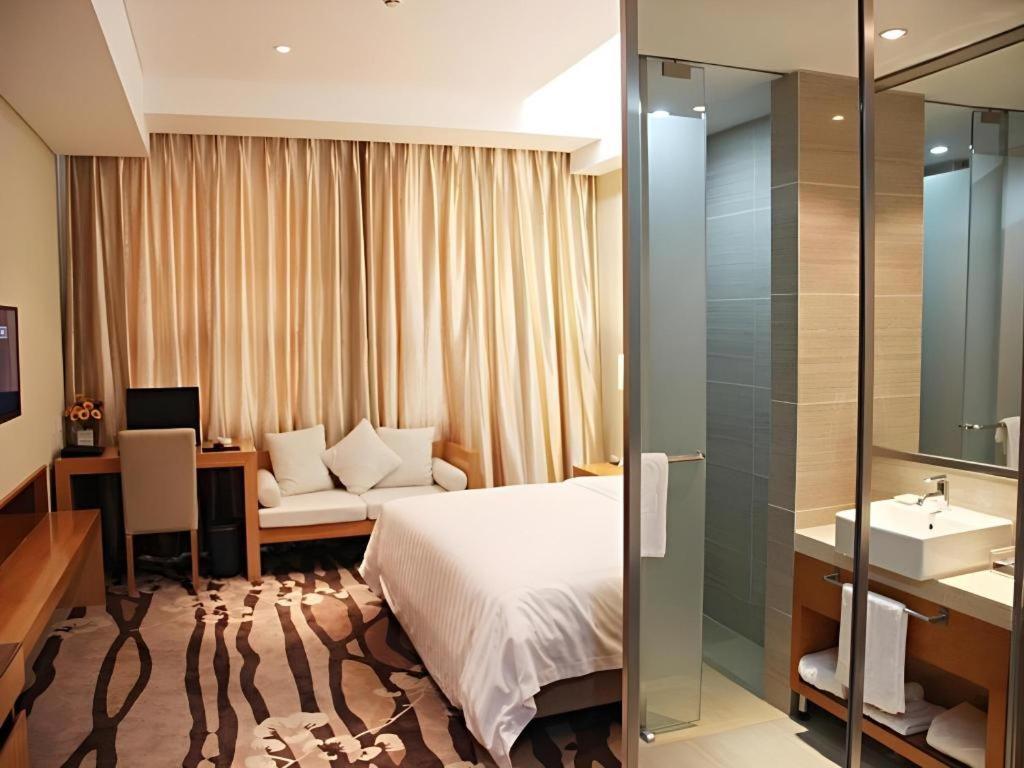 Metropolo Hotel Wuchuang Jiangtan Jiyuqiao Metro Station Wuhan Exterior photo