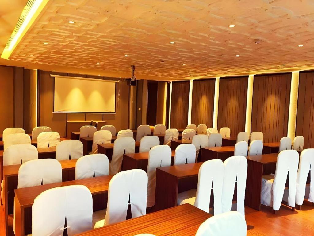 Metropolo Hotel Wuchuang Jiangtan Jiyuqiao Metro Station Wuhan Exterior photo
